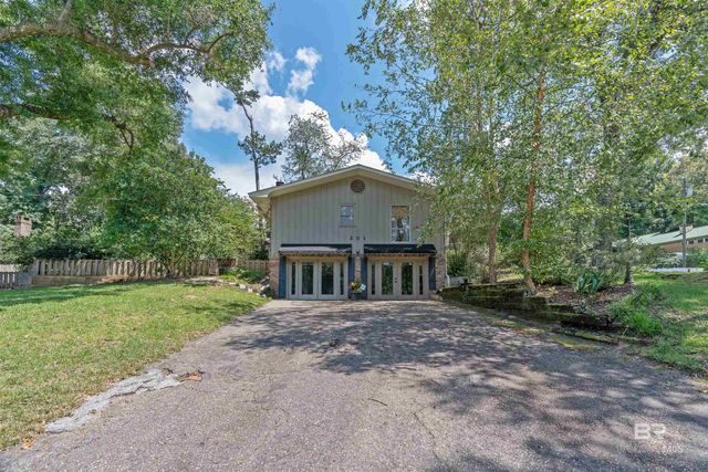 201 Confederate Drive, Spanish Fort, AL 36527