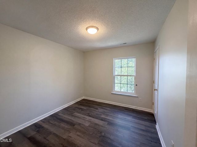 104 Valley Glen Drive, Morrisville, NC 27560