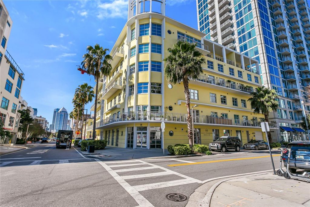 1212 E WHITING STREET 404, Tampa, FL 33602