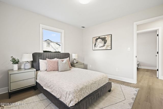 18 E 3rd Street, Howell, NJ 07731