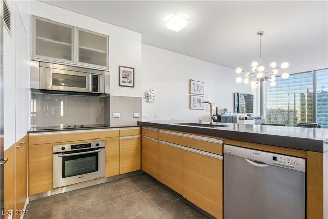 3726 South Las Vegas Boulevard 2903, Las Vegas, NV 89158