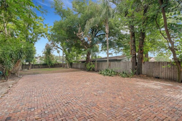 716 E LIME STREET, Lakeland, FL 33801