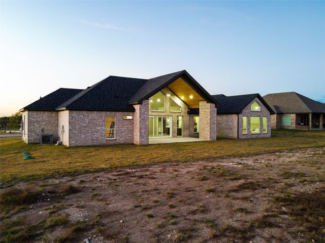 549 County Road 3152, Kempner, TX 76539