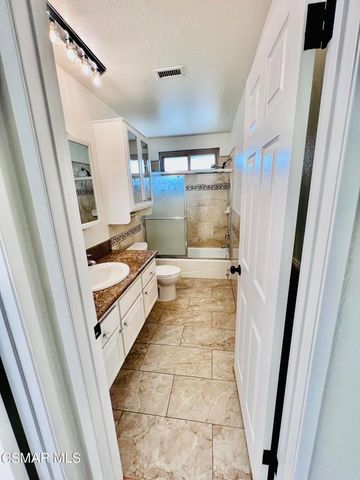 937 Shadow Lake Drive, Thousand Oaks, CA 91360