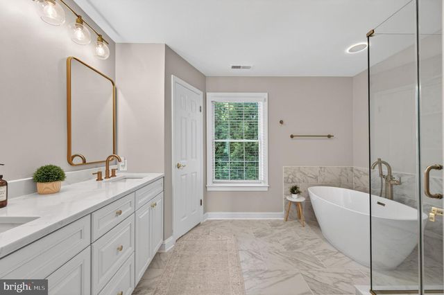 6 SEABERRY CT, Lutherville Timonium, MD 21093