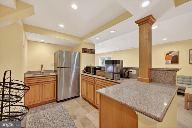 6 SEABERRY CT, Lutherville Timonium, MD 21093