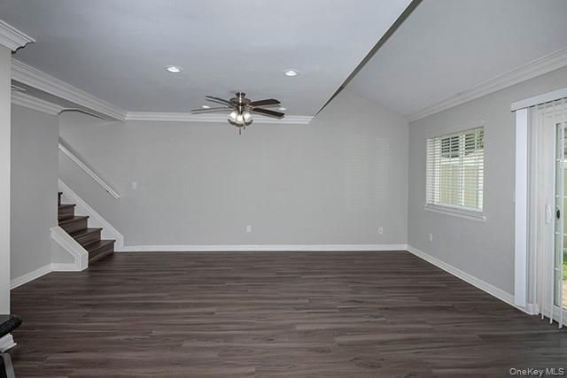 5000 Townhouse Drive 2102, Coram, NY 11727