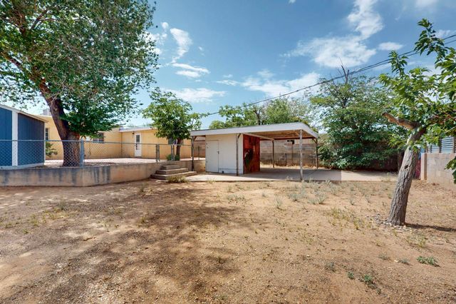 2529 CARDENAS Drive NE, Albuquerque, NM 87110