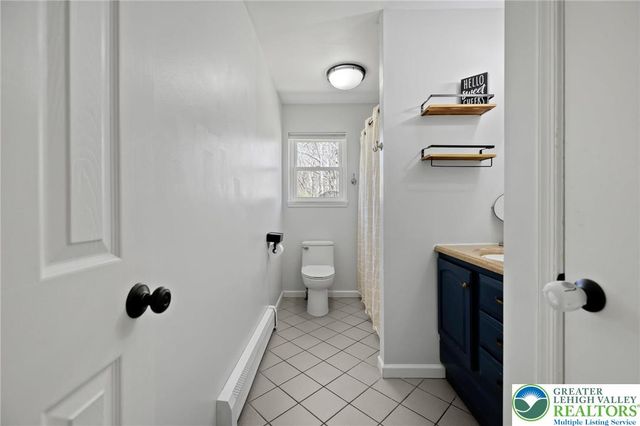 140 Woods XING, Chestnuthill Twp, PA 18353