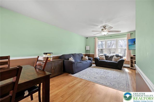 140 Woods XING, Chestnuthill Twp, PA 18353