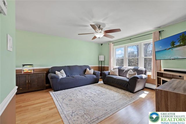 140 Woods XING, Chestnuthill Twp, PA 18353