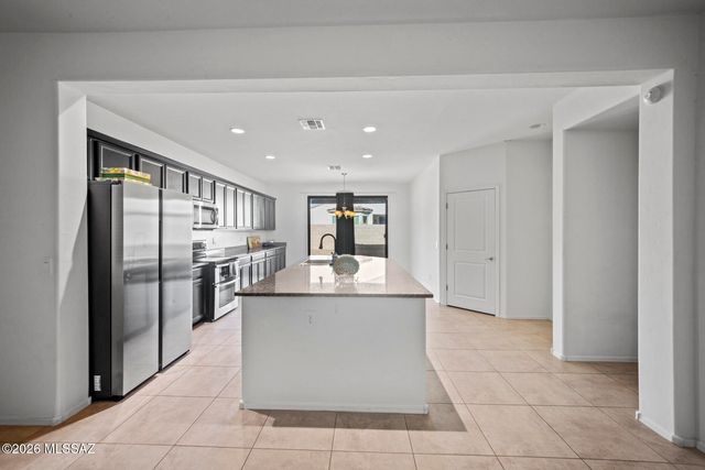 6685 E Via Boca Chica, Tucson, AZ 85756