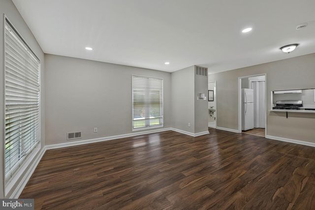 3917 TRITON CT, Temple Hills, MD 20748