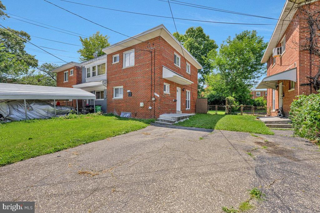 3917 TRITON CT, Temple Hills, MD 20748