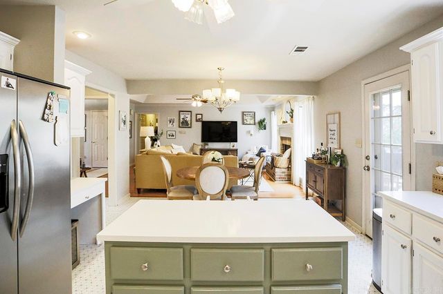 8 Silver Meadow Cove, North Little Rock, AR 72118