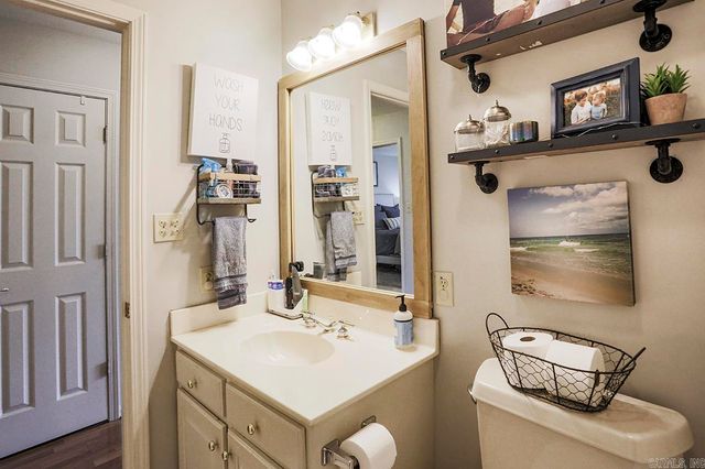 8 Silver Meadow Cove, North Little Rock, AR 72118