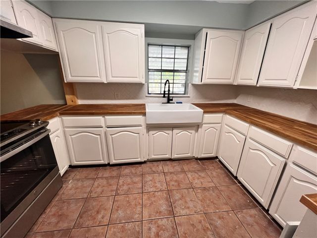 4805 Orchid, Corpus Christi, TX 78416