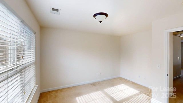 4602 Craigmoss Lane, Charlotte, NC 28278