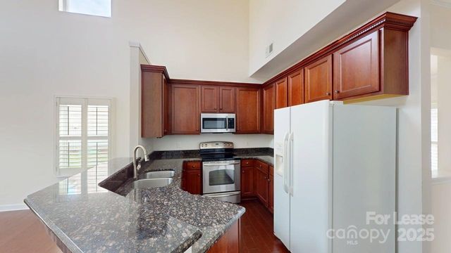 4602 Craigmoss Lane, Charlotte, NC 28278