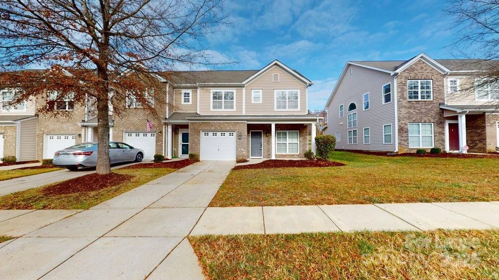 4602 Craigmoss Lane, Charlotte, NC 28278