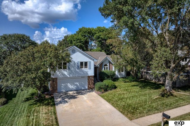 16306 Lafayette Avenue, Omaha, NE 68118