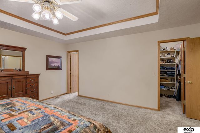 16306 Lafayette Avenue, Omaha, NE 68118