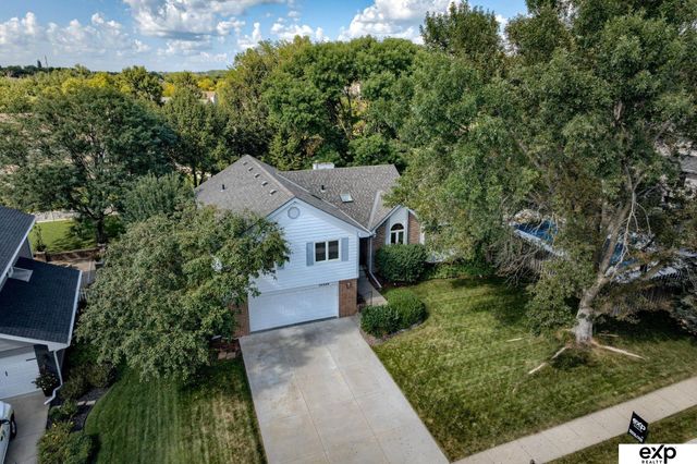 16306 Lafayette Avenue, Omaha, NE 68118