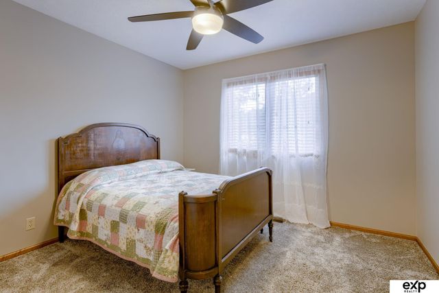 16306 Lafayette Avenue, Omaha, NE 68118