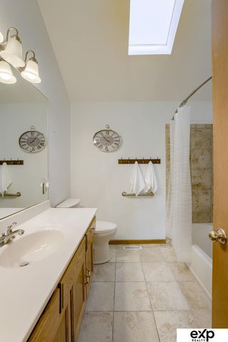 16306 Lafayette Avenue, Omaha, NE 68118