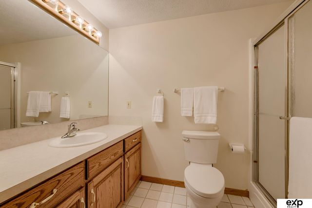 16306 Lafayette Avenue, Omaha, NE 68118