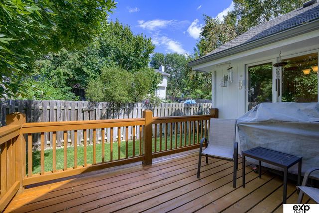 16306 Lafayette Avenue, Omaha, NE 68118