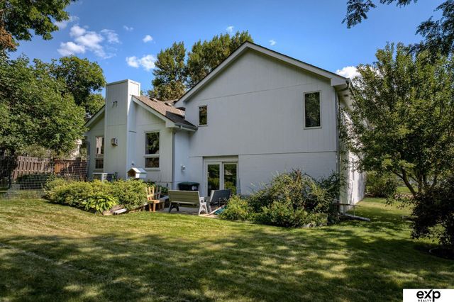 16306 Lafayette Avenue, Omaha, NE 68118