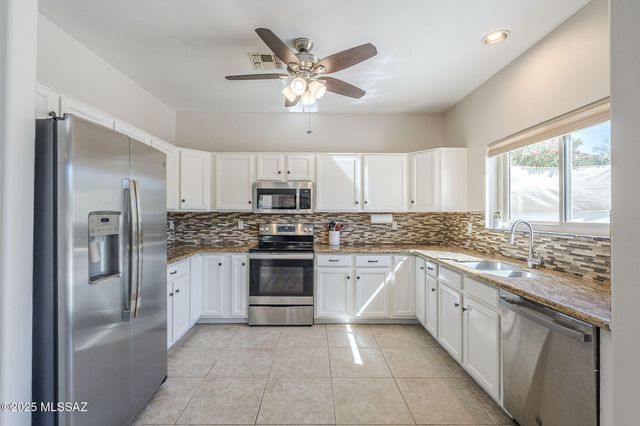 14973 S Theodore Roosevelt Way, Sahuarita, AZ 85629