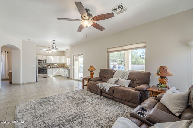 14973 S Theodore Roosevelt Way, Sahuarita, AZ 85629