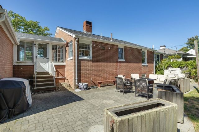 1935 Lafayette Road, Portsmouth, NH 03801