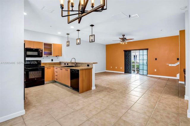 2516 SW 14th Ave 403, Fort Lauderdale, FL 33315