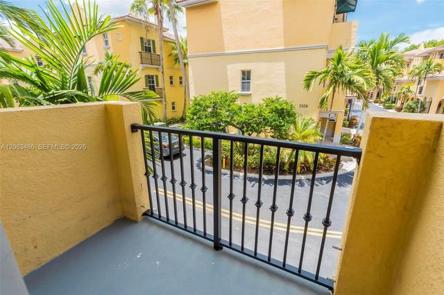 2516 SW 14th Ave 403, Fort Lauderdale, FL 33315