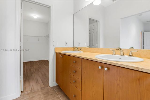 2516 SW 14th Ave 403, Fort Lauderdale, FL 33315