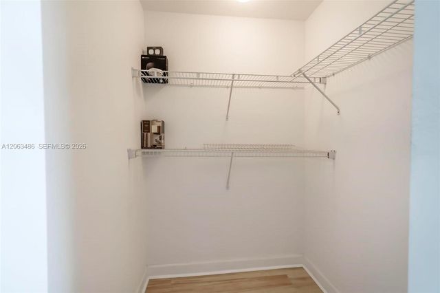 2516 SW 14th Ave 403, Fort Lauderdale, FL 33315