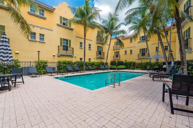 2516 SW 14th Ave 403, Fort Lauderdale, FL 33315