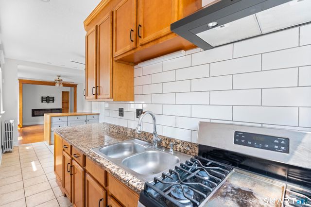 93 Porter Street, New Haven, CT 06519
