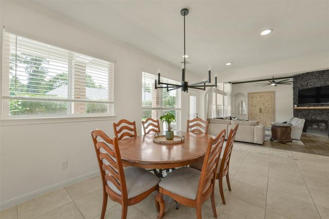 18303 Enchanted Rock Trail, Humble, TX 77346