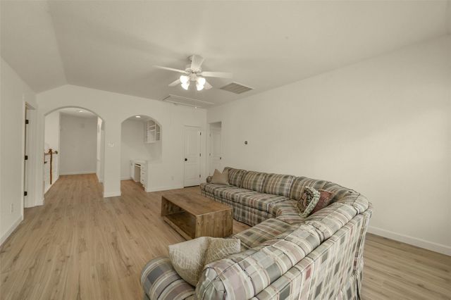 18303 Enchanted Rock Trail, Humble, TX 77346