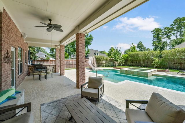 18303 Enchanted Rock Trail, Humble, TX 77346