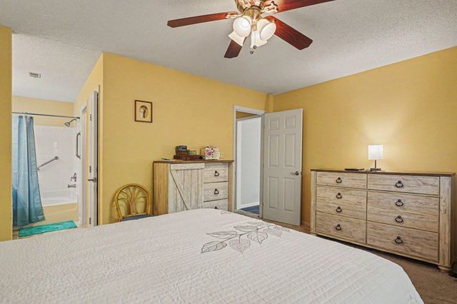 673 Bluebird Ln., Murrells Inlet, SC 29576