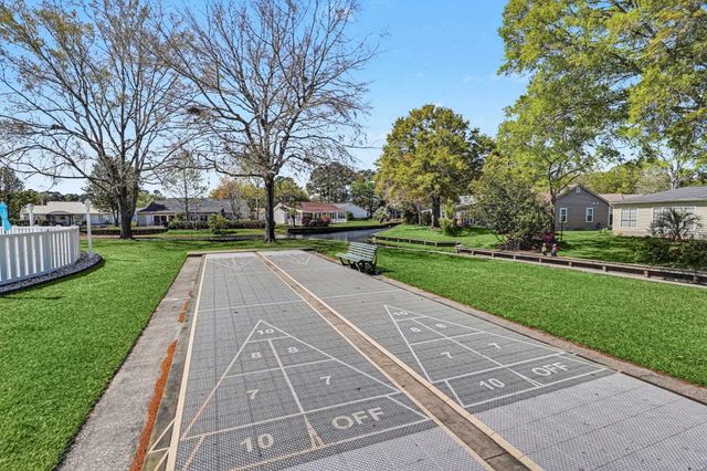 673 Bluebird Ln., Murrells Inlet, SC 29576