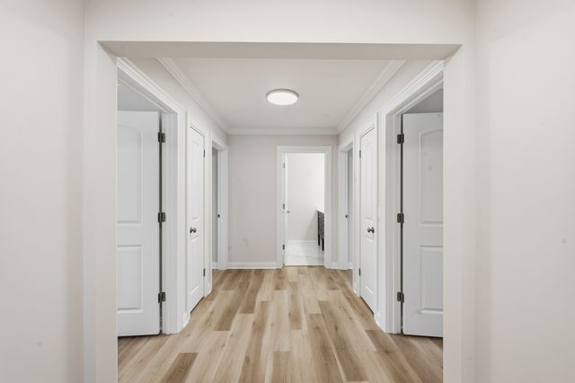 703 W Man A Wa Trail, Mount Prospect, IL 60056