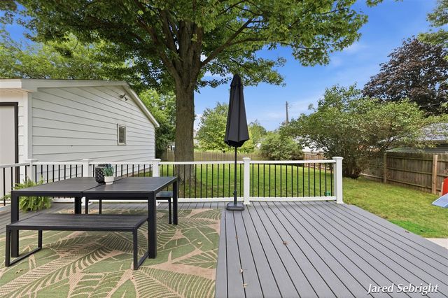 149 Loch Lomond Avenue, Grand Rapids, MI 49546