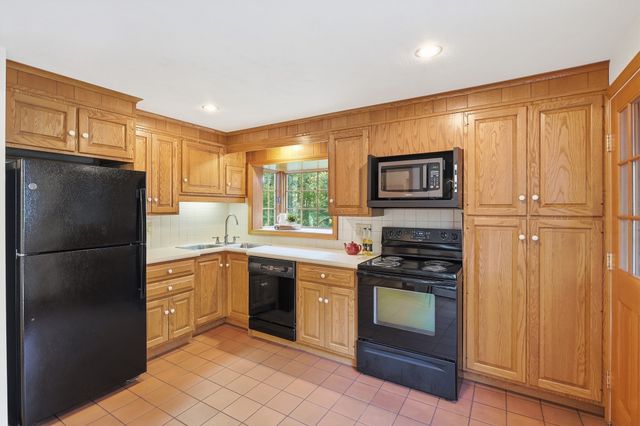 46 Beaver Brook Road, Westford, MA 01886
