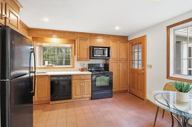 46 Beaver Brook Road, Westford, MA 01886
